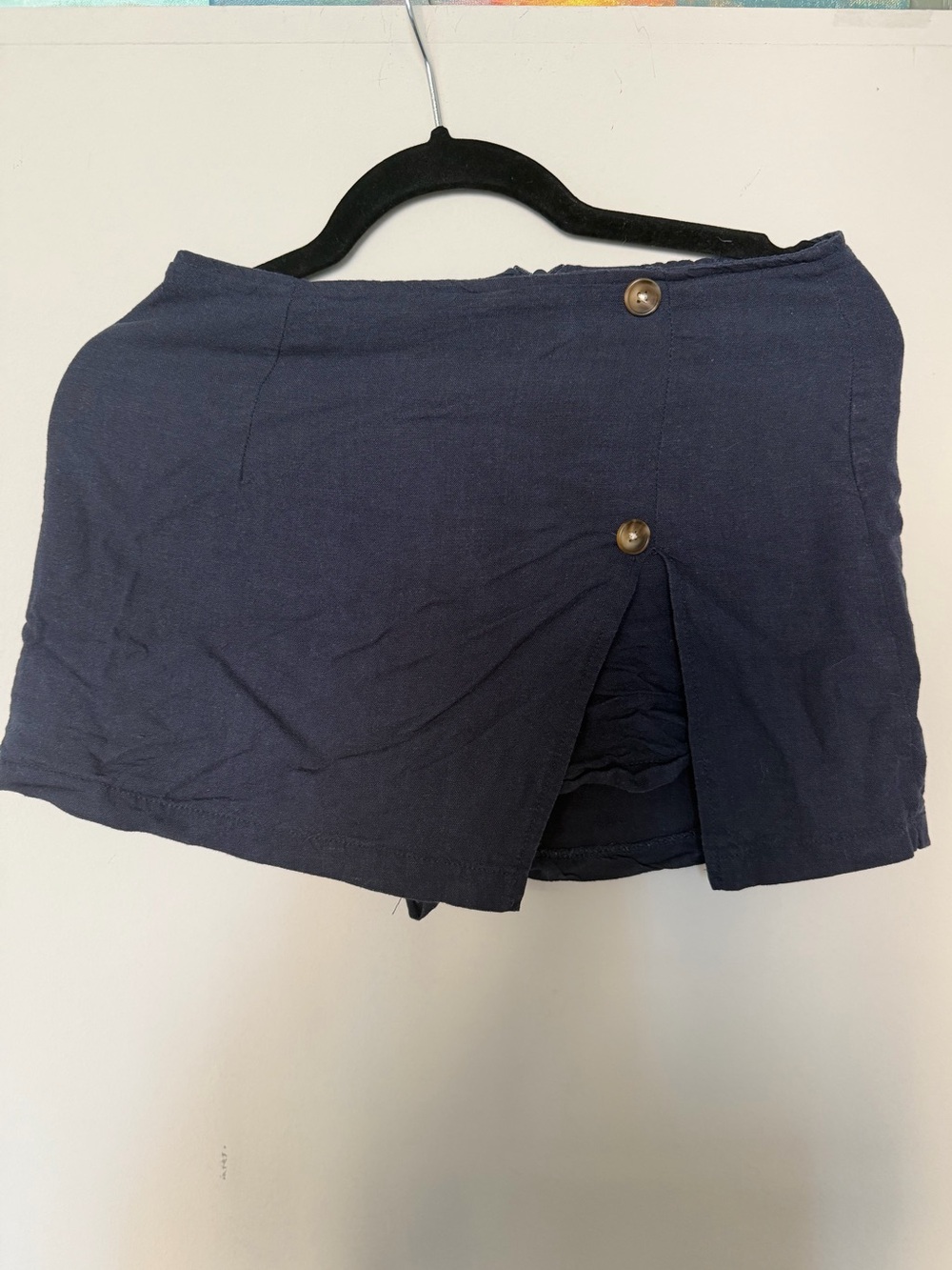 SHEIN Navy Button-Front Skort with Front Slit